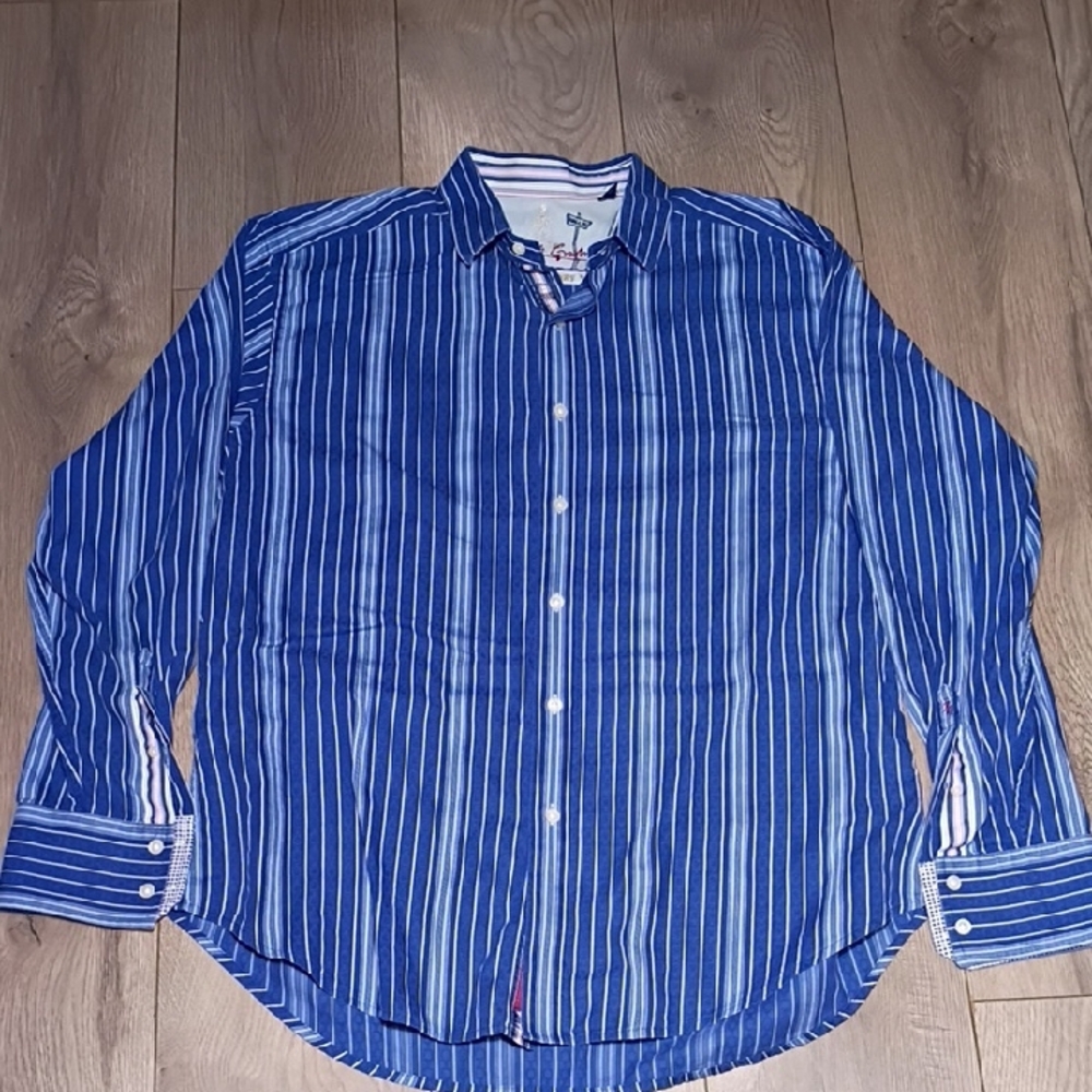 Robert Graham Blue and White Striped Button Down‎ Shirt